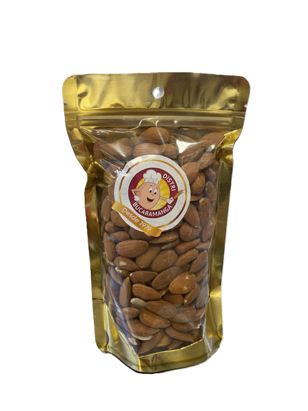 Almendra natural con cascara
